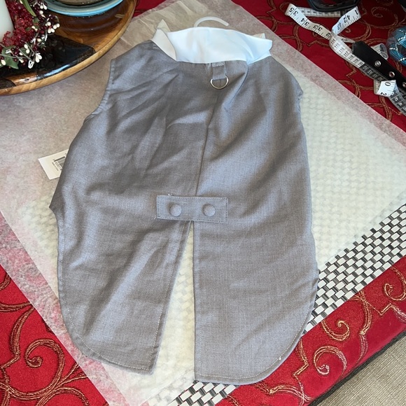Dog tuxedo size xl - Picture 2 of 5